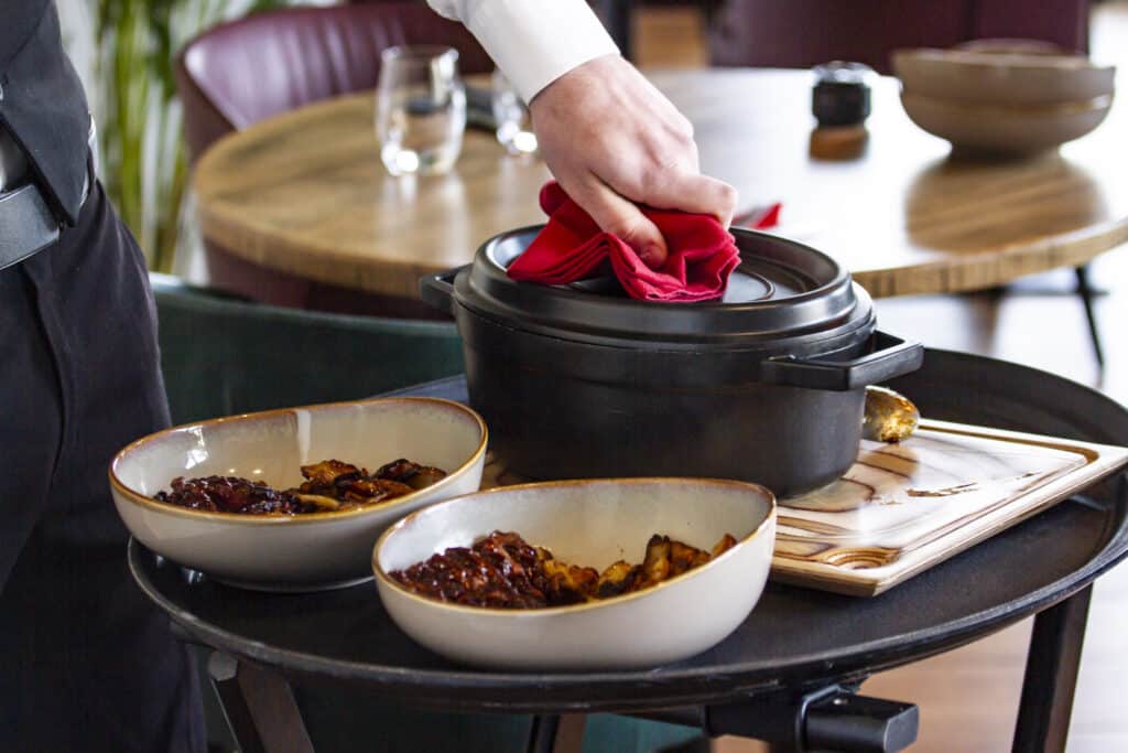 Magret Cocotte - La Taulada, Restaurant de l'Hôtel Dupont